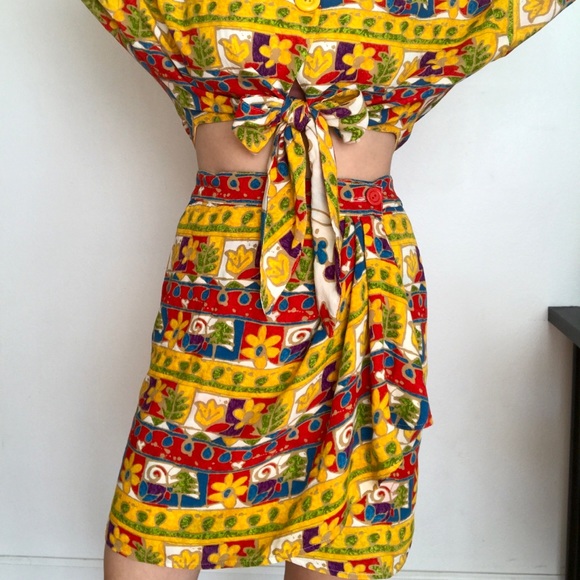 Vintage 90s tie front crop and wrap skirt set - Picture 5 of 10